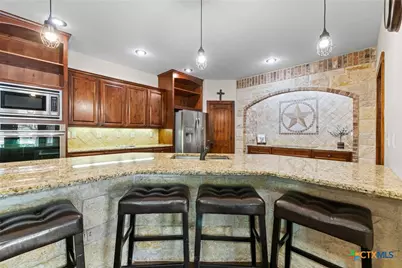 1130 Eastern Oaks, Florence, TX 76527 - Photo 21