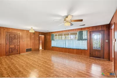 890 State Highway 95, Yoakum, TX 77995 - Photo 5