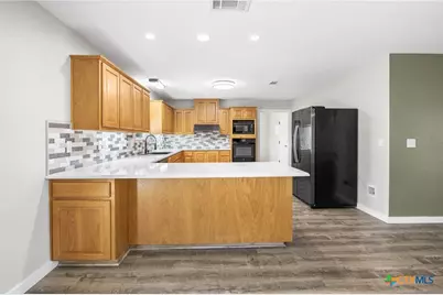 433 W Klein Road, New Braunfels, TX 78130 - Photo 13