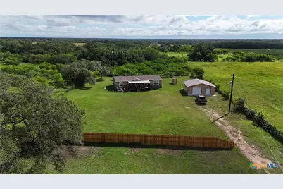 2610 Wendel Road, Meyersville, TX 77974 - Photo 11