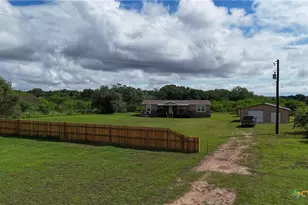 2610 Wendel Rd, Meyersville, TX 77974 - Photo 9