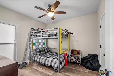 405 Battle Dr, Goliad, TX 77963 - Photo 17