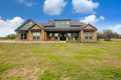 405 Battle Dr, Goliad, TX 77963 - Photo 1
