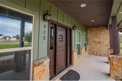 405 Battle Dr, Goliad, TX 77963 - Photo 3