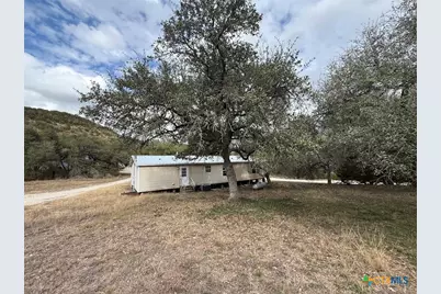 136 Sonnyland Drive, Canyon Lake, TX 78133 - Photo 3