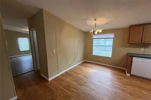 136 Sonnyland Dr, Canyon Lake, TX 78133 - Photo 7