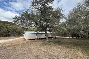 136 Sonnyland Dr, Canyon Lake, TX 78133 - Photo 1