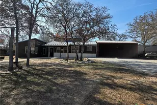 265 Sandy Oaks Dr, Seguin, TX 78155 - Photo 1