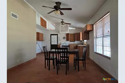 265 Sandy Oaks Drive, Seguin, TX 78155 - Photo 9