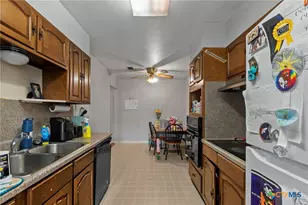 318 Craddock Ave, San Marcos, TX 78666 - Photo 15