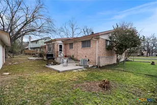 318 Craddock Ave, San Marcos, TX 78666 - Photo 25