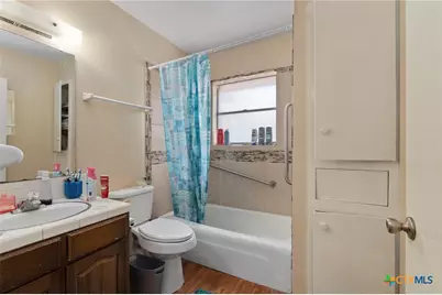 318 Craddock Avenue, San Marcos, TX 78666 - Photo 13