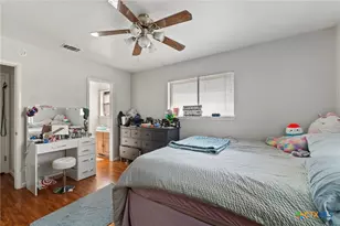 318 Craddock Ave, San Marcos, TX 78666 - Photo 15