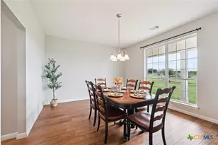 424 N Crawford Ln, Bartlett, TX 76511 - Photo 15