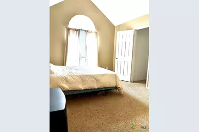 915 Neuberry Cliffe, Temple, TX 76502 - Photo 17