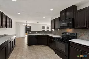 5127 Sunview Valley, San Antonio, TX 78244 - Photo 13