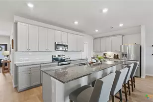 1819 Sadie Lark Ln, New Braunfels, TX 78130 - Photo 37