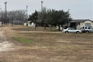 221 Fm 1107, Stockdale, TX 78160 - Photo 9