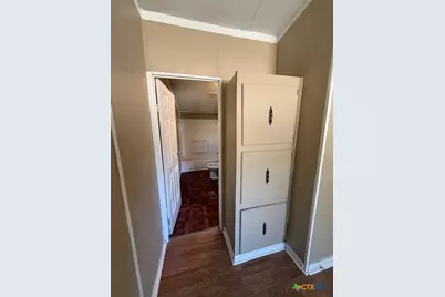 519 Royal Oak Drive, Canyon Lake, TX 78133 - Photo 11