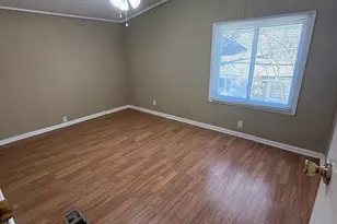 519 Royal Oak Dr, Canyon Lake, TX 78133 - Photo 9