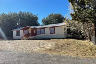 519 Royal Oak Dr, Canyon Lake, TX 78133 - Photo 3