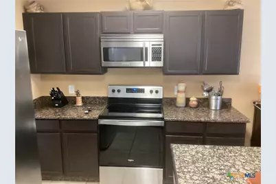 1065 Stone Trail, New Braunfels, TX 78130 - Photo 5