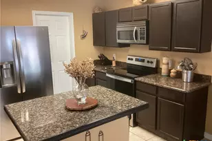 1065 Stone Trail, New Braunfels, TX 78130 - Photo 3