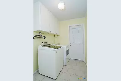 1551 Willow Creek Road, Seguin, TX 78155 - Photo 15