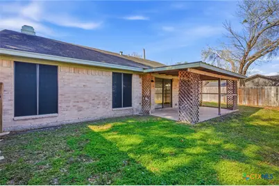 509 Ivanhoe Drive, Victoria, TX 77901 - Photo 7