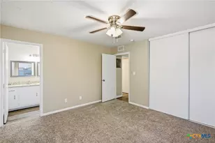 509 Ivanhoe Dr, Victoria, TX 77901 - Photo 27