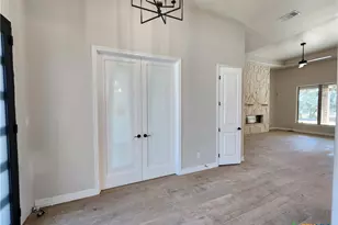 637 Bald Eagle Loop, Salado, TX 76571 - Photo 5