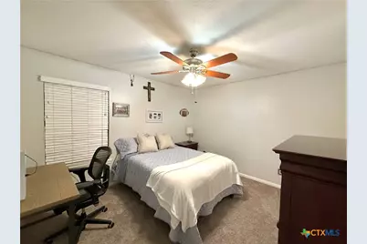 213 Sparrow Lane, Victoria, TX 77905 - Photo 33