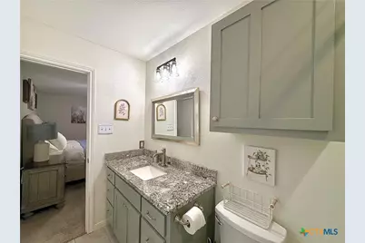 213 Sparrow Lane, Victoria, TX 77905 - Photo 27