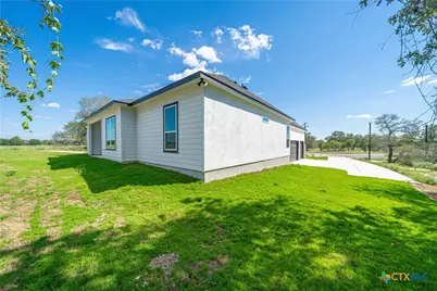 254 Firewheel Lp, Floresville, TX 78114 - Photo 31