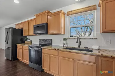 519 Pleasant View Road, Troy, TX 76579 - Photo 7