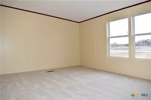 422 W Oaks, Victoria, TX 77905 - Photo 7