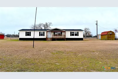 422 W Oaks, Victoria, TX 77905 - Photo 1
