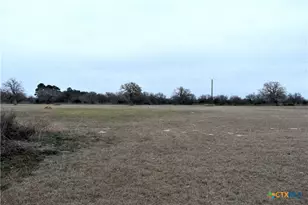 422 W Oaks, Victoria, TX 77905 - Photo 15