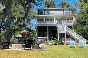 279 Waltons Way, Seguin, TX 78155 - Photo 1
