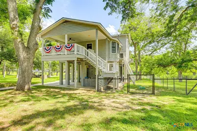 279 Waltons Way, Seguin, TX 78155 - Photo 37