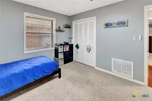 101 Kemble St, Victoria, TX 77904 - Photo 19