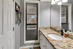 101 Kemble St, Victoria, TX 77904 - Photo 25