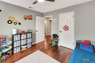 101 Kemble St, Victoria, TX 77904 - Photo 17