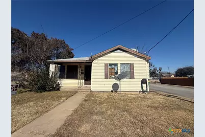 1507 Bridge Street, Gatesville, TX 76528 - Photo 1