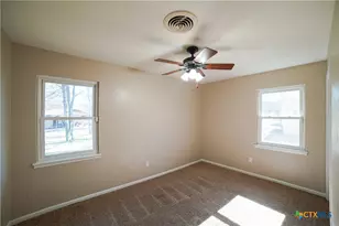 903 S 23rd St, Copperas Cove, TX 76522 - Photo 3