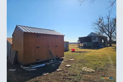 2051 County Road 3155, Valley Mills, TX 76689 - Photo 29
