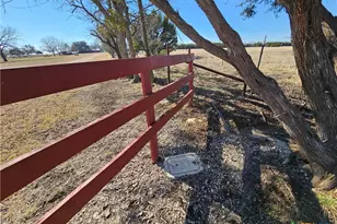 2051 County Rd 3155, Valley Mills, TX 76689 - Photo 37