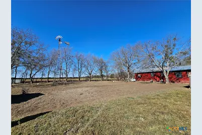 2051 County Road 3155, Valley Mills, TX 76689 - Photo 29