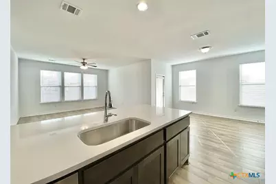 1852 Turtle Bay Loop, Leander, TX 78641 - Photo 17