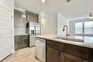 1852 Turtle Bay Loop, Leander, TX 78641 - Photo 13